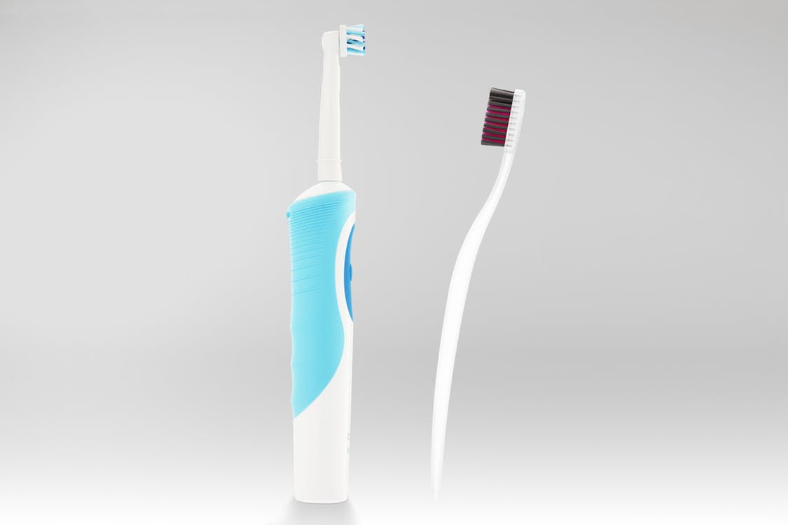 toothbrushes toothbrushes